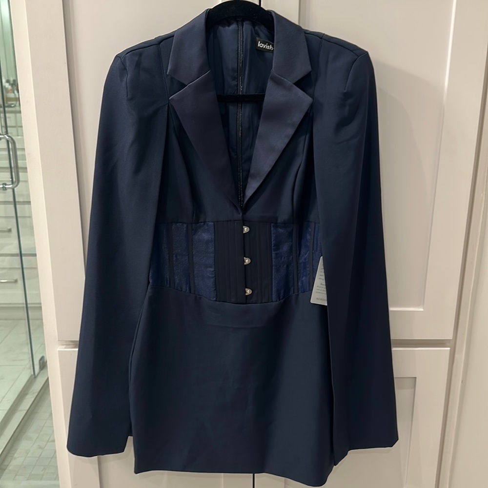 NWT Nsvy Blue Corset style dress with cape sleeves